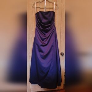 David's Bridal Deep Purple Satin Maxi Skirt SIZE 10 BUT SMALL